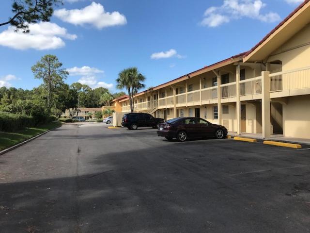 Days Inn By Wyndham Jacksonville Baymeadows Dış mekan fotoğraf
